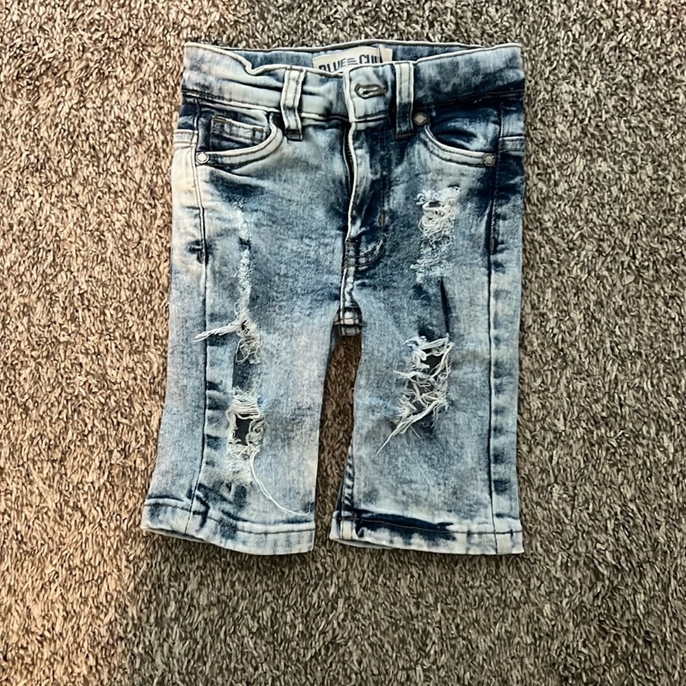 Boys stonewashed shorts